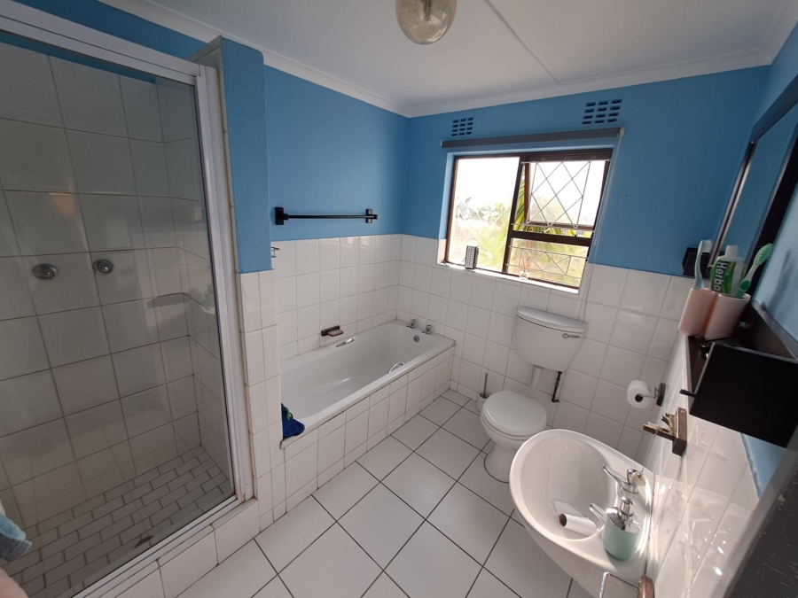 3 Bedroom Property for Sale in Nahoon Valley Park Eastern Cape
